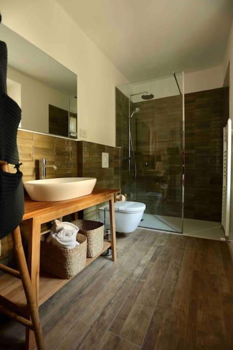 Il Noce Lake View Apartment Lezzeno Extérieur photo