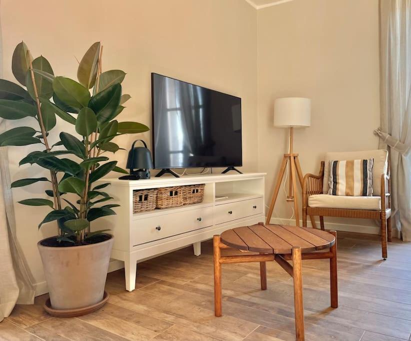 Il Noce Lake View Apartment Lezzeno Extérieur photo